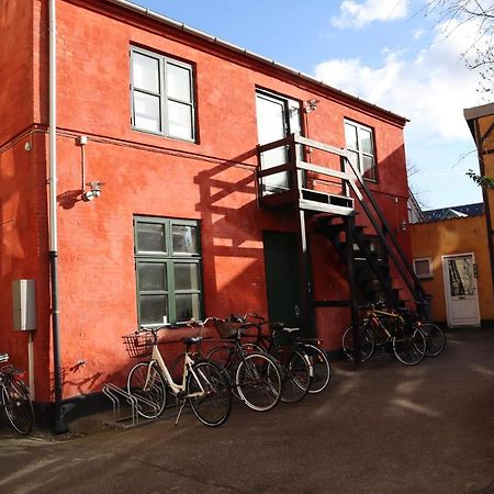 Charming Red Courtyard Apartment København Eksteriør bilde