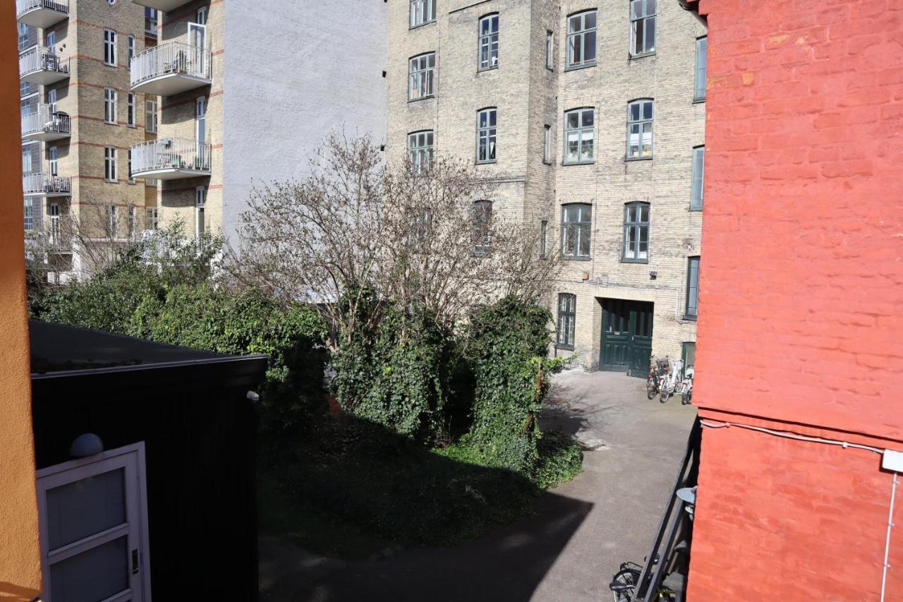 Charming Red Courtyard Apartment København Eksteriør bilde